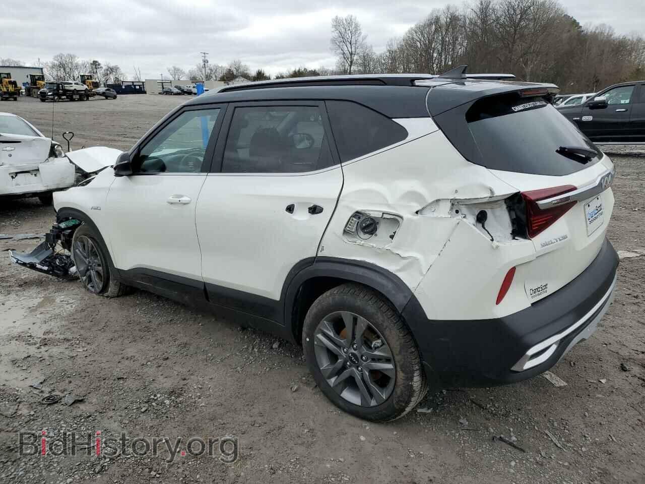 2023 KIA SELTOS - VIN: KNDEUCAA9P7420148 - Фото 2