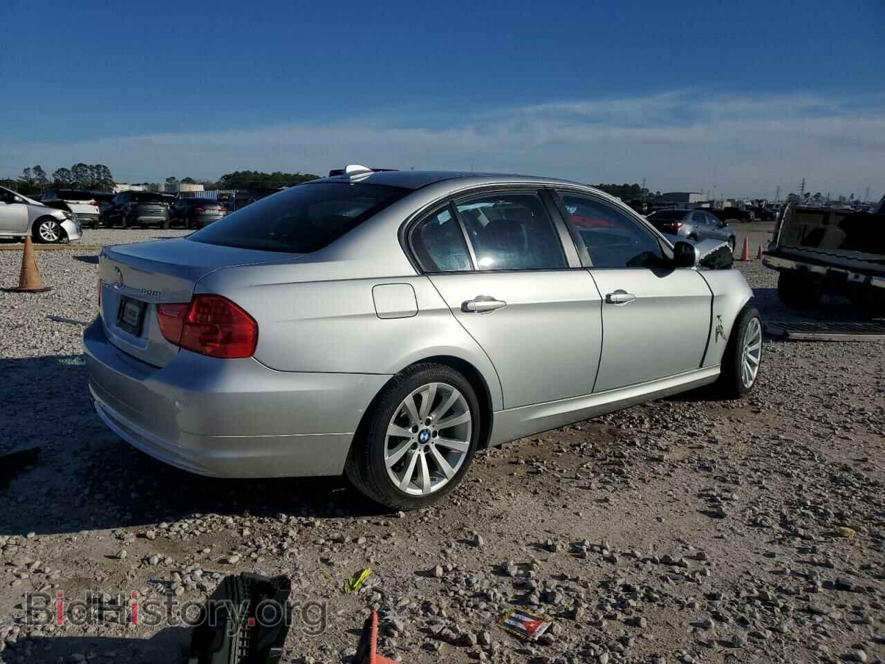 2011 BMW 3 SERIES - VIN: WBAPH7C55BE681850 - Фото 3