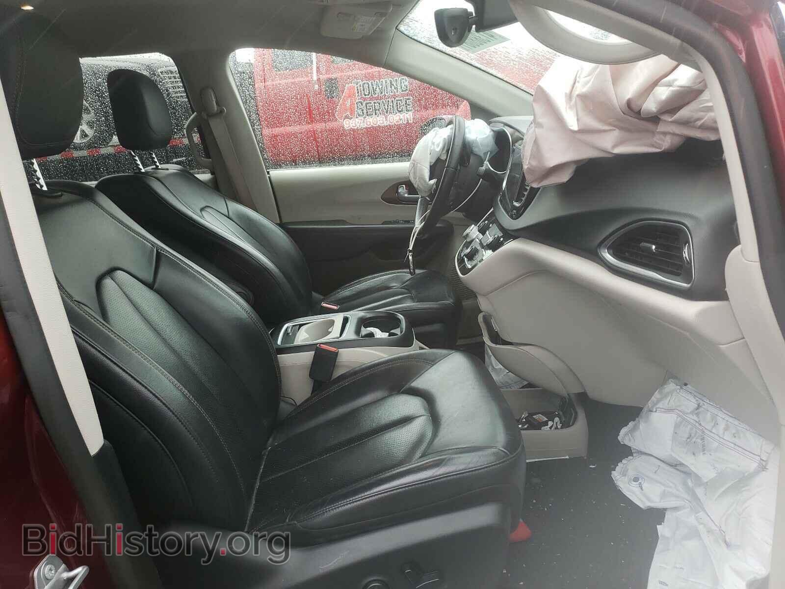 2018 CHRYSLER PACIFICA - VIN: 2C4RC1EG7JR104602 - Photo 5
