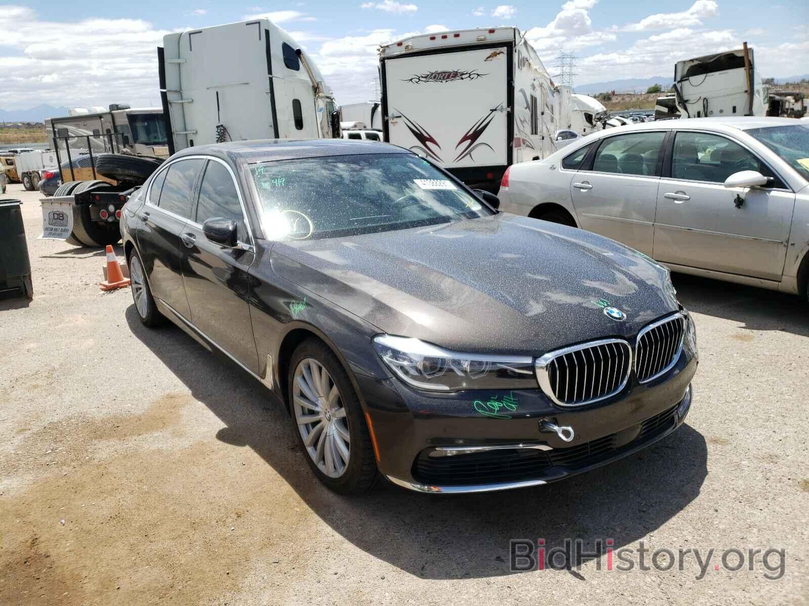 Photo WBA7E2C5XGG504265 - BMW 7 SERIES 2016