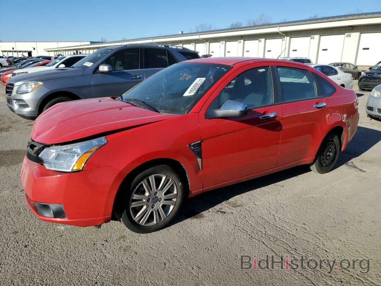 Photo 1FAHP35N08W296138 - FORD FOCUS 2008