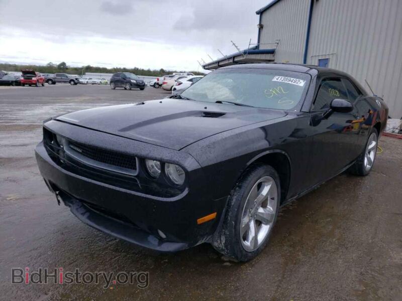 2012 Dodge CHALLENGER (VIN 2C3CDYAG8CH176651) — photo 2 of 10