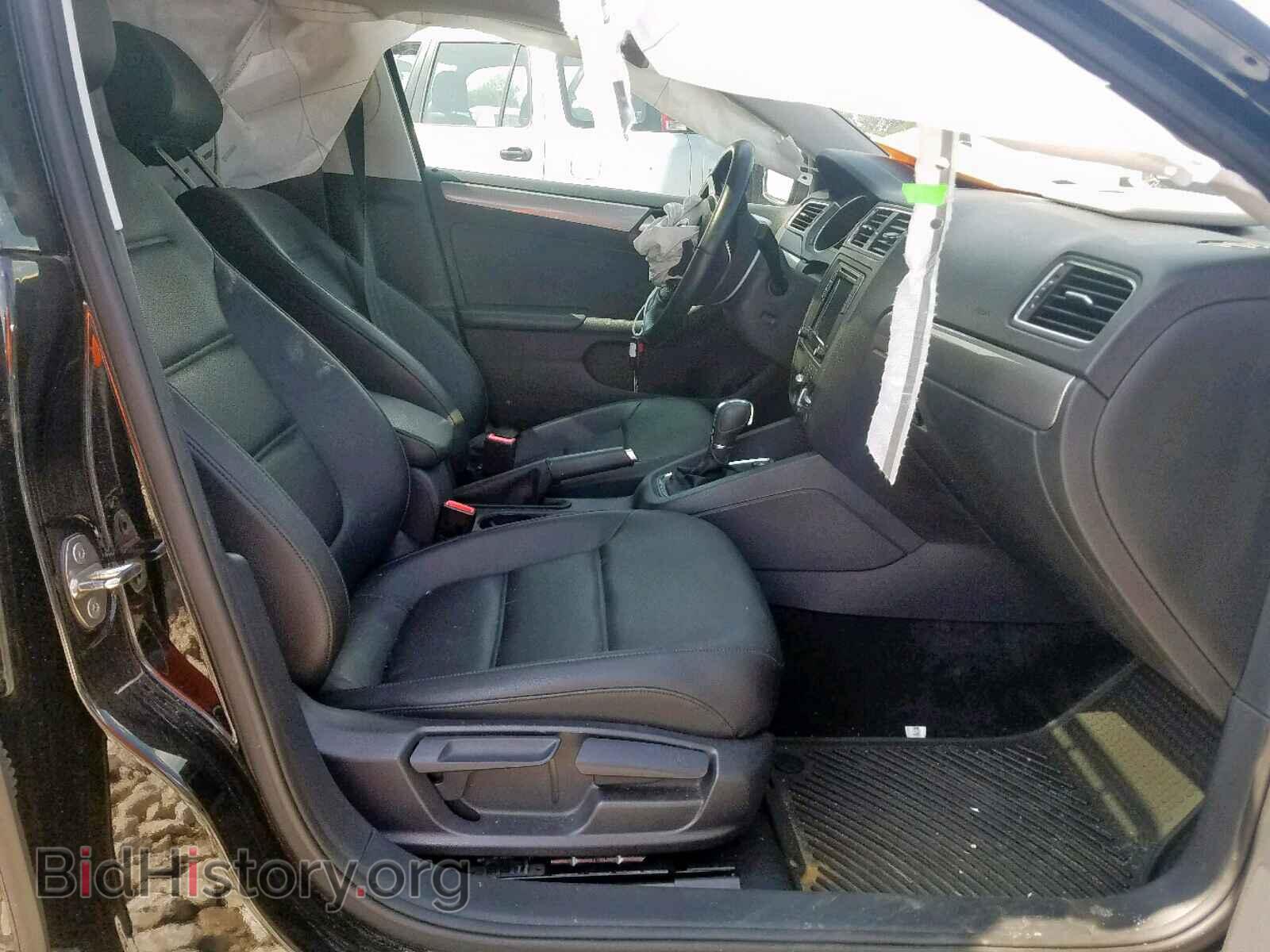 2017 VOLKSWAGEN JETTA - VIN: 3VWDB7AJ9HM413682 - Photo 5