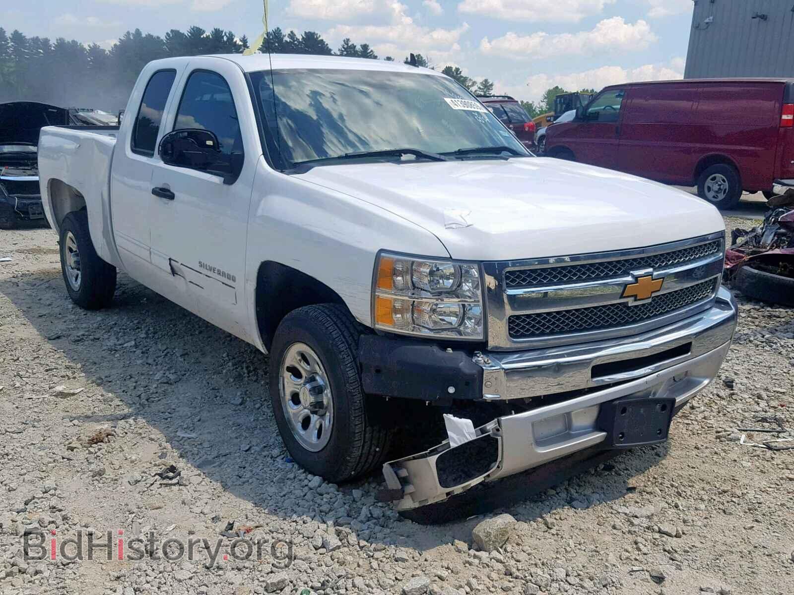 Фотография 1GCRCREA1DZ142556 - CHEVROLET SILVERADO 2013