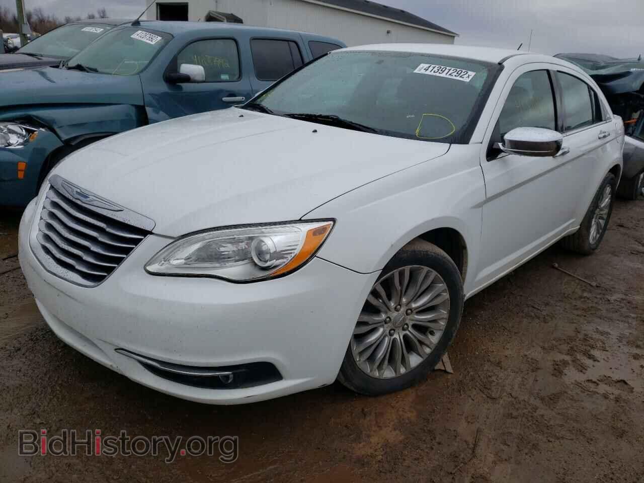2012 CHRYSLER 200 - VIN: 1C3CCBCG9CN326495 - Фото 2