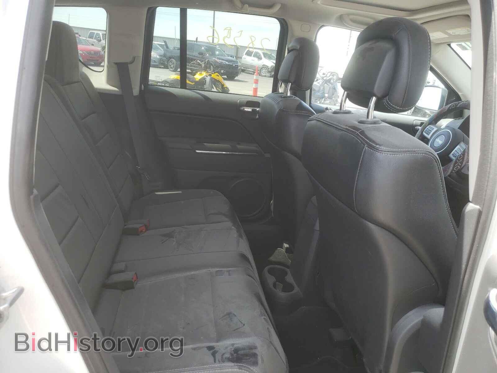 2011 JEEP COMPASS - VIN: 1J4NF5FB5BD257932 - Photo 6