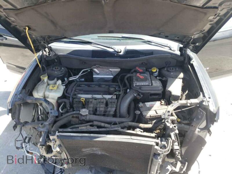 2012 Jeep COMPASS (VIN 1C4NJCBA1CD565672) — photo 7 of 10