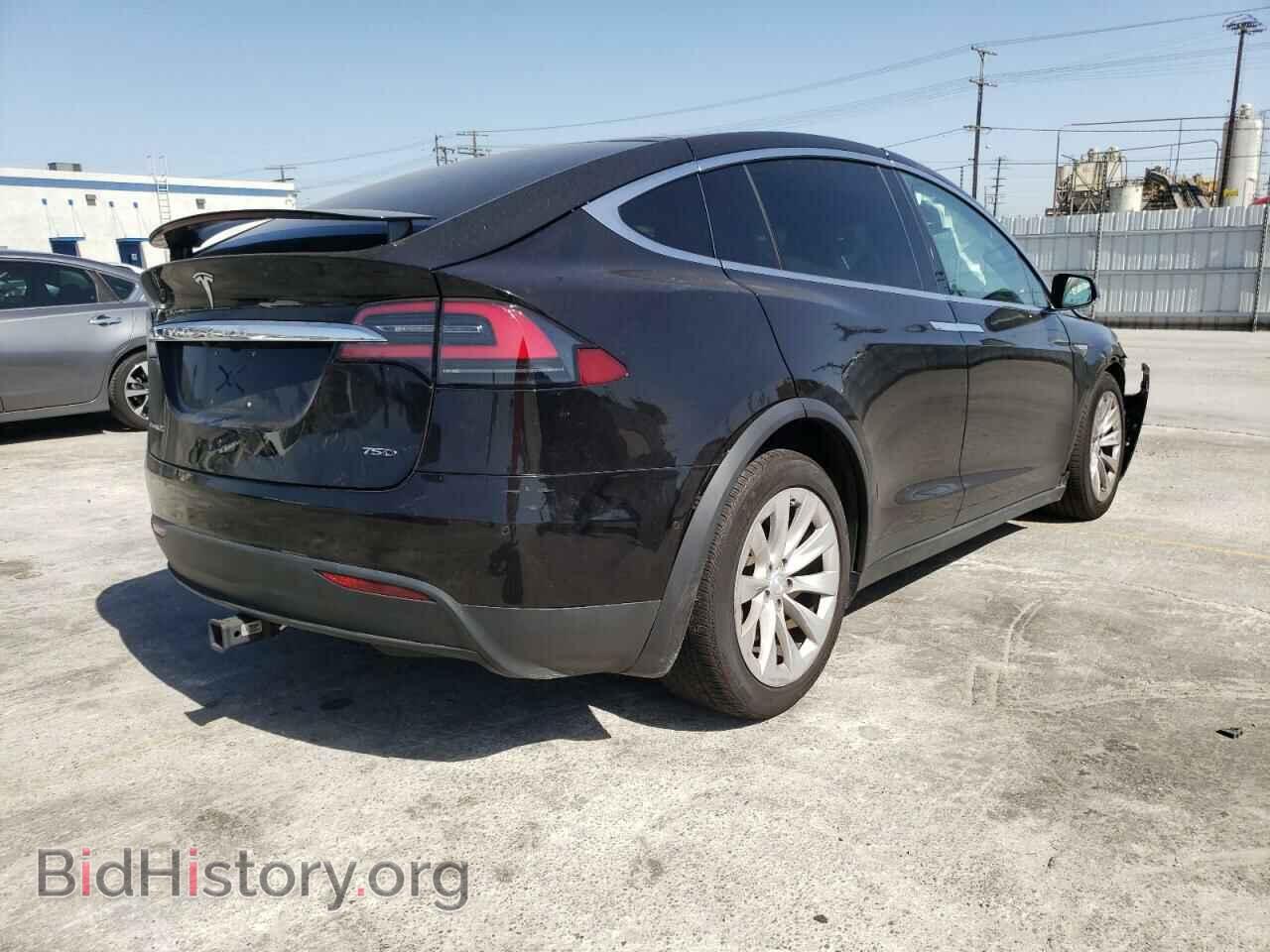 2016 TESLA MODEL X - VIN: 5YJXCAE2XGF009032 - Photo 4