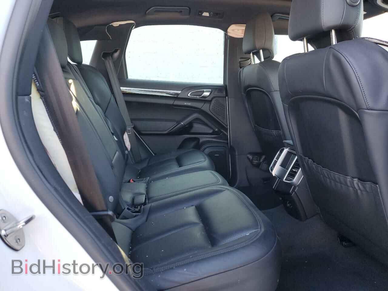 2016 PORSCHE CAYENNE - VIN: WP1AA2A28GKA11872 - Фото 11