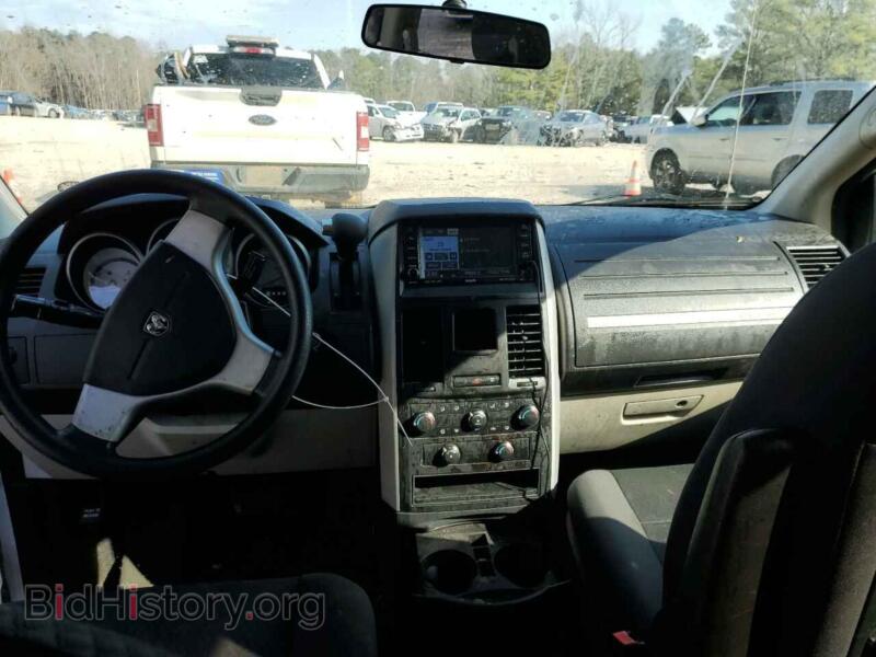 2010 Dodge CARAVAN (VIN 2D4RN4DE9AR349948) — photo 8 of 13
