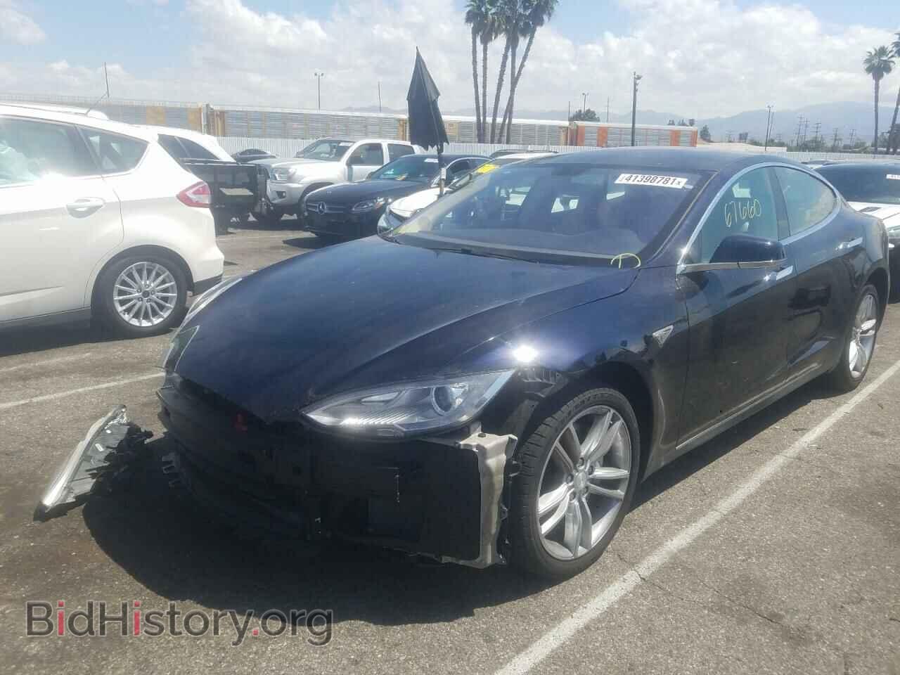 2013 TESLA MODEL S - VIN: 5YJSA1CG1DFP15574 - Фото 2