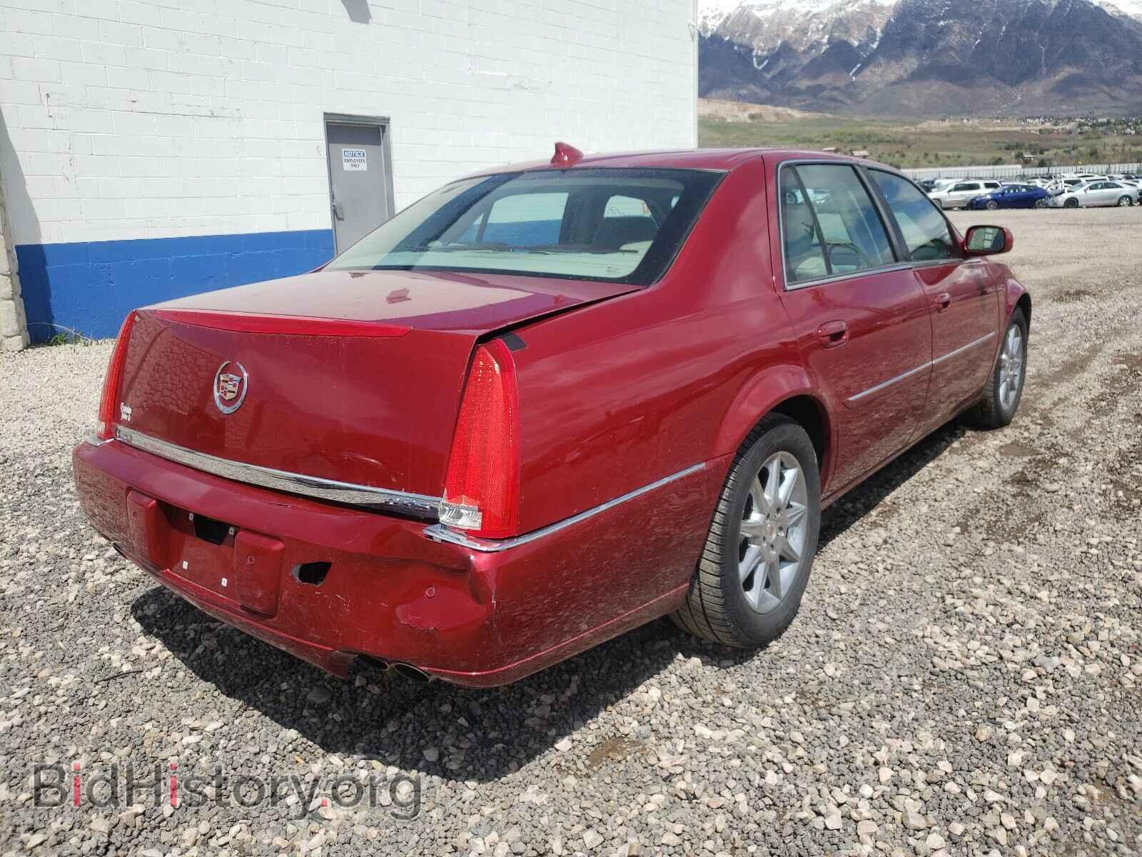 2011 CADILLAC DTS - VIN: 1G6KD5E61BU122467 - Фото 4