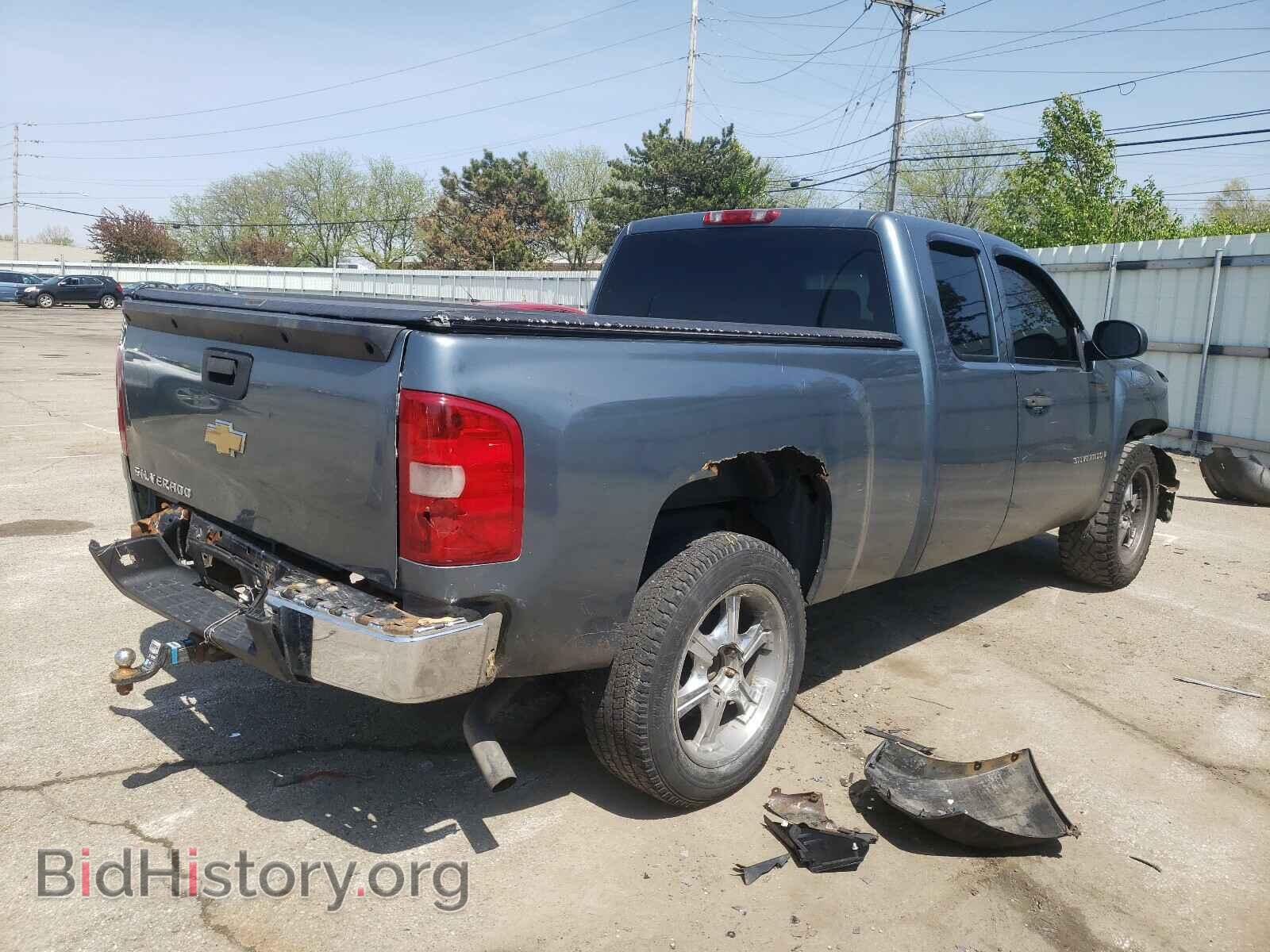 2007 CHEVROLET SILVERADO - VIN: 2GCEC19C371621330 - Photo 4