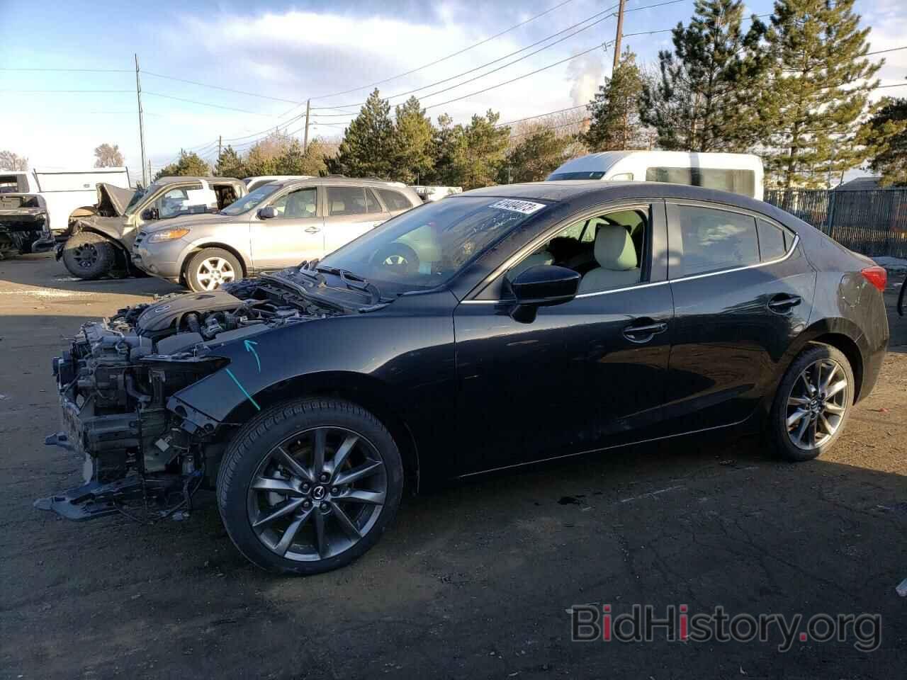 Photo 3MZBN1W30JM257964 - MAZDA 3 2018