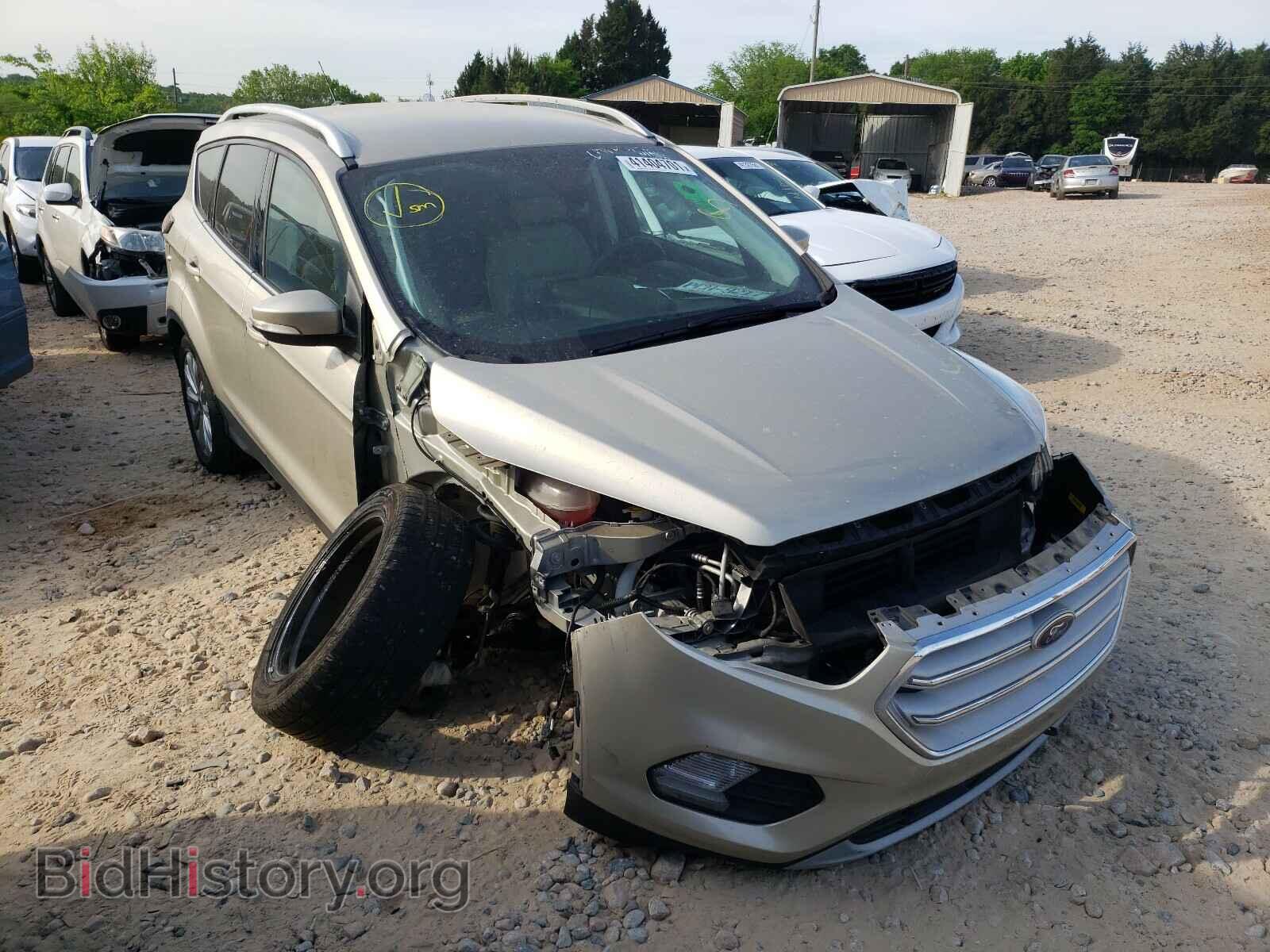 Фотография 1FMCU0J95HUF09614 - FORD ESCAPE 2017