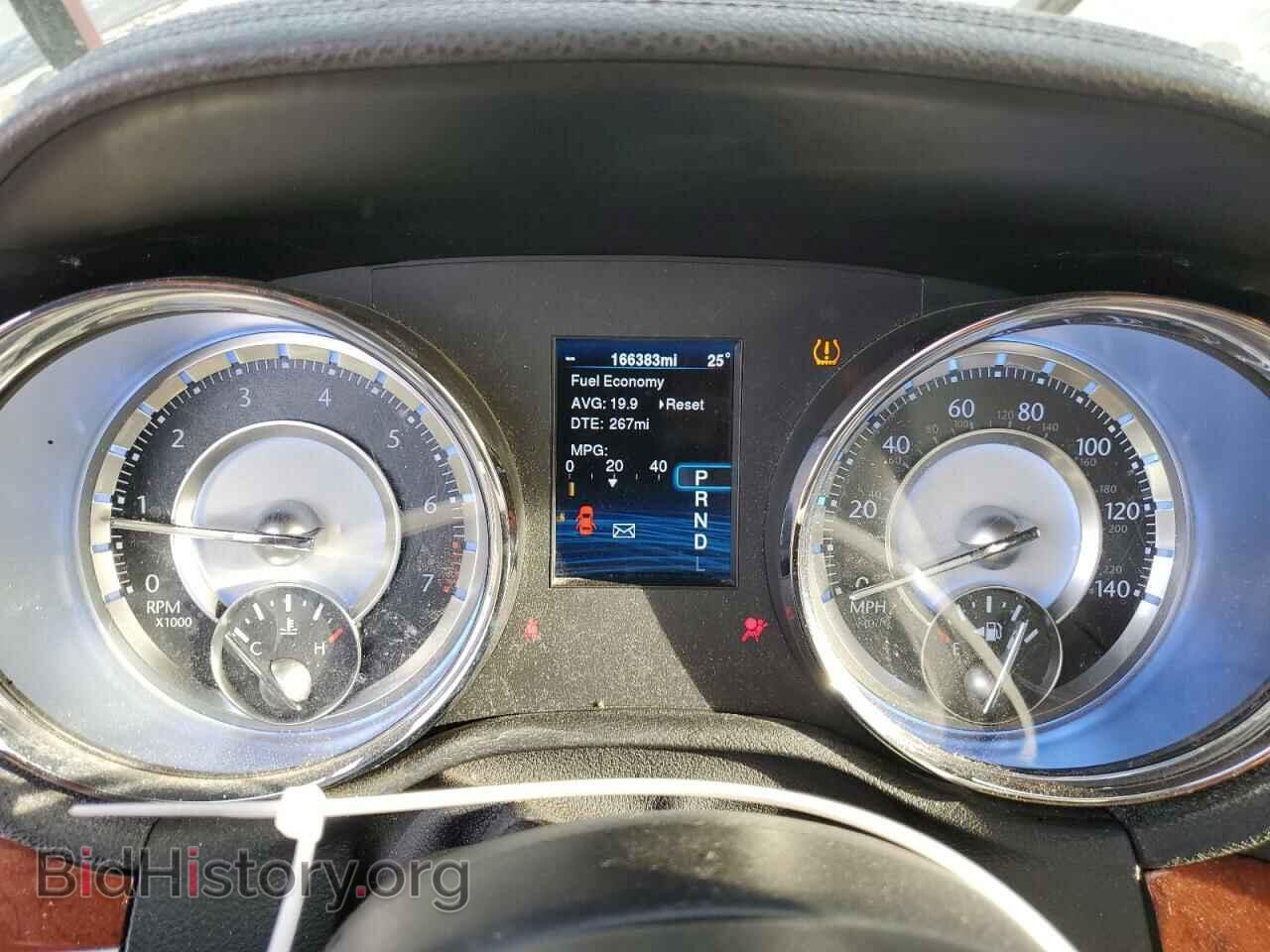 2014 CHRYSLER 300 - VIN: 2C3CCAAGXEH354735 - Фото 9