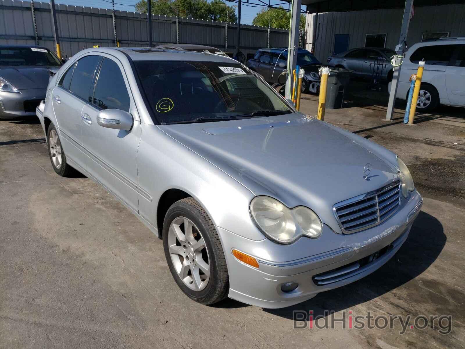 Photo WDBRF54H37F854831 - MERCEDES-BENZ C CLASS 2007