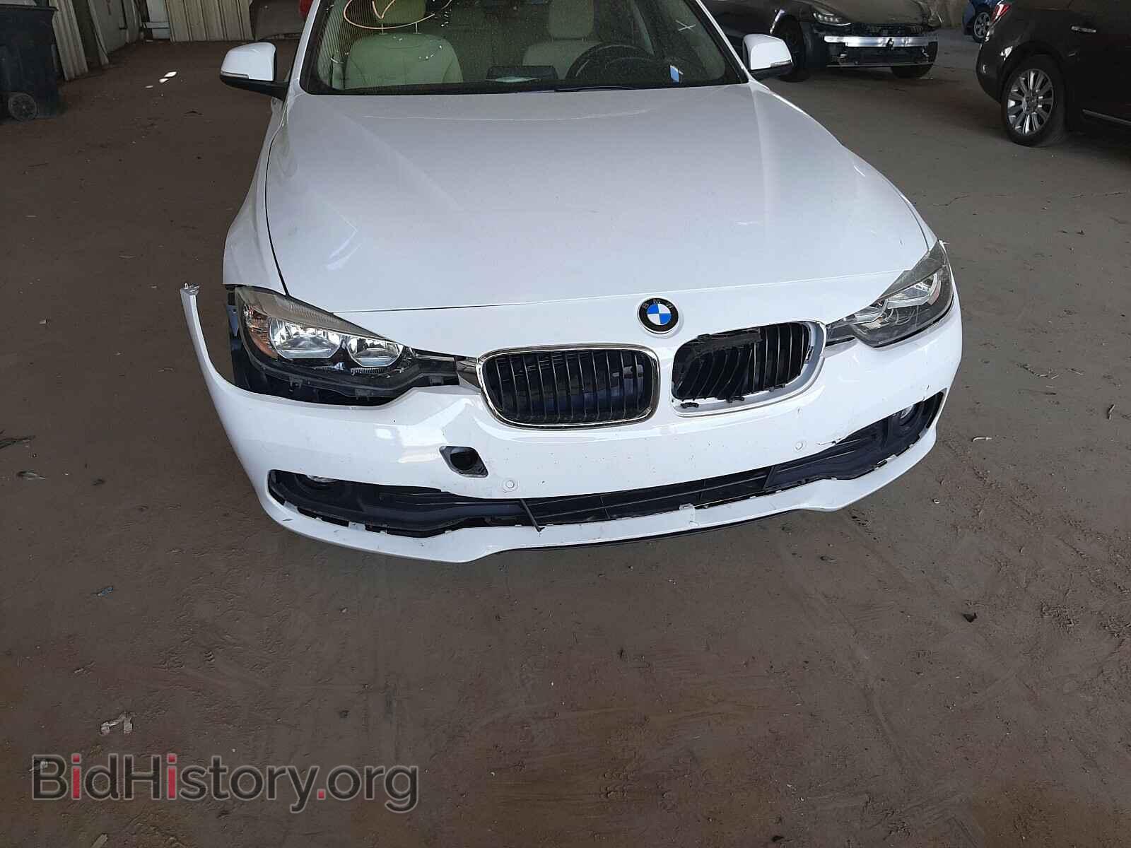 2016 BMW 3 SERIES - VIN: WBA8E1G51GNT99460 - Фото 9