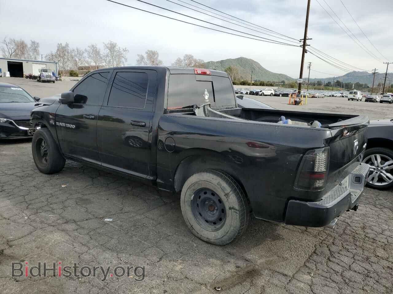 2011 DODGE RAM 1500 - VIN: 1D7RV1CT1BS532729 - Фото 2