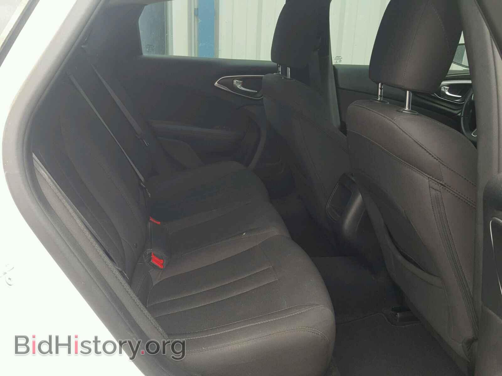 2016 CHRYSLER 200 - VIN: 1C3CCCFB3GN181935 - Фото 6