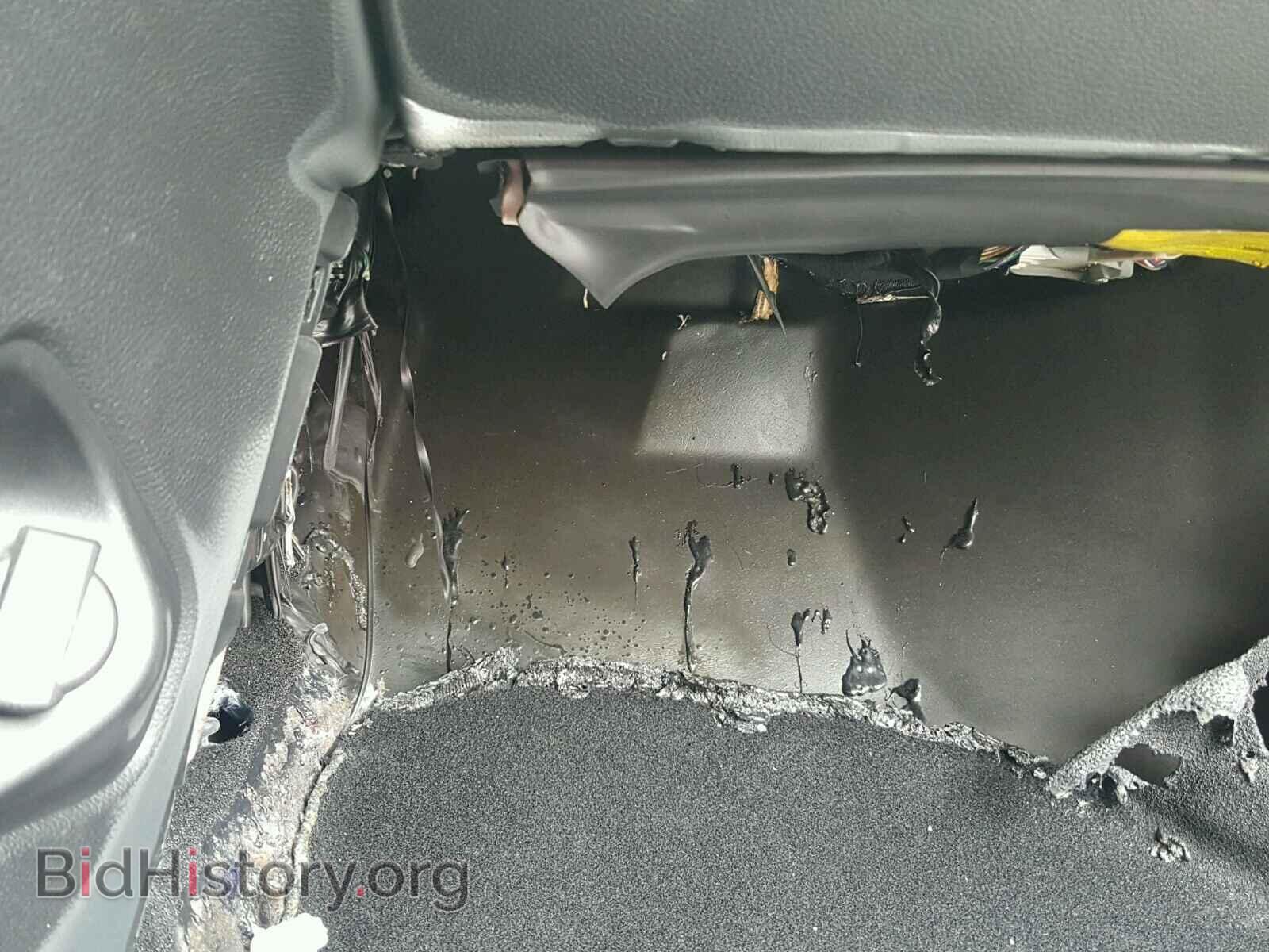 2016 CHRYSLER 200 - VIN: 1C3CCCFB3GN181935 - Фото 9