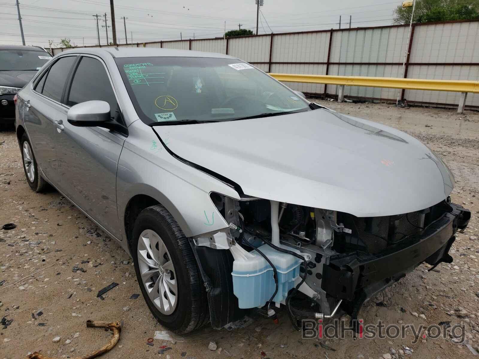 Photo 4T4BF1FK2FR508866 - TOYOTA CAMRY 2015