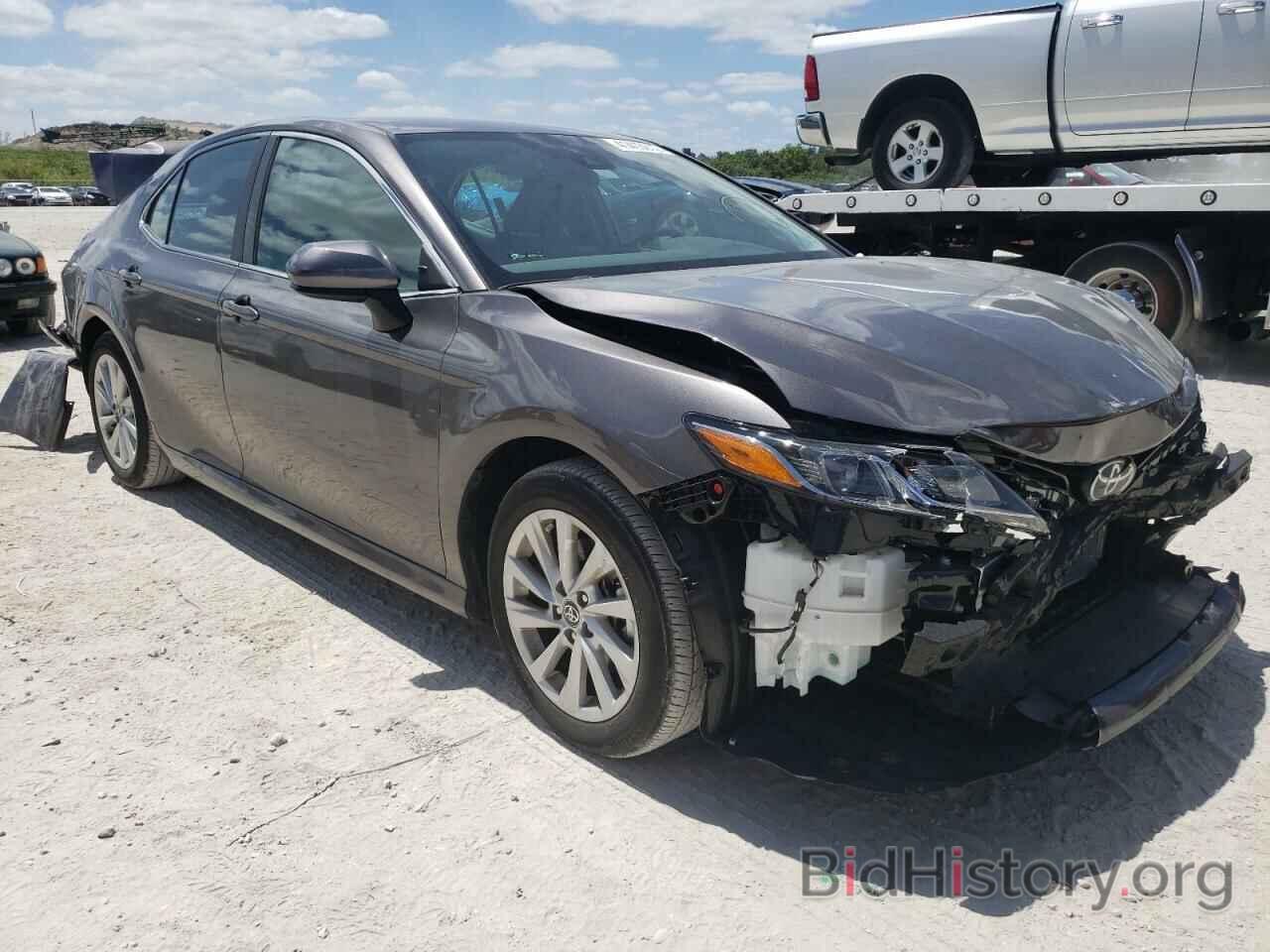 Photo 4T1C11AK0MU584426 - TOYOTA CAMRY 2021