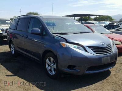 2014 Toyota SIENNA LE, синий — VIN 5TDKK3DC5ES433357, Copart
