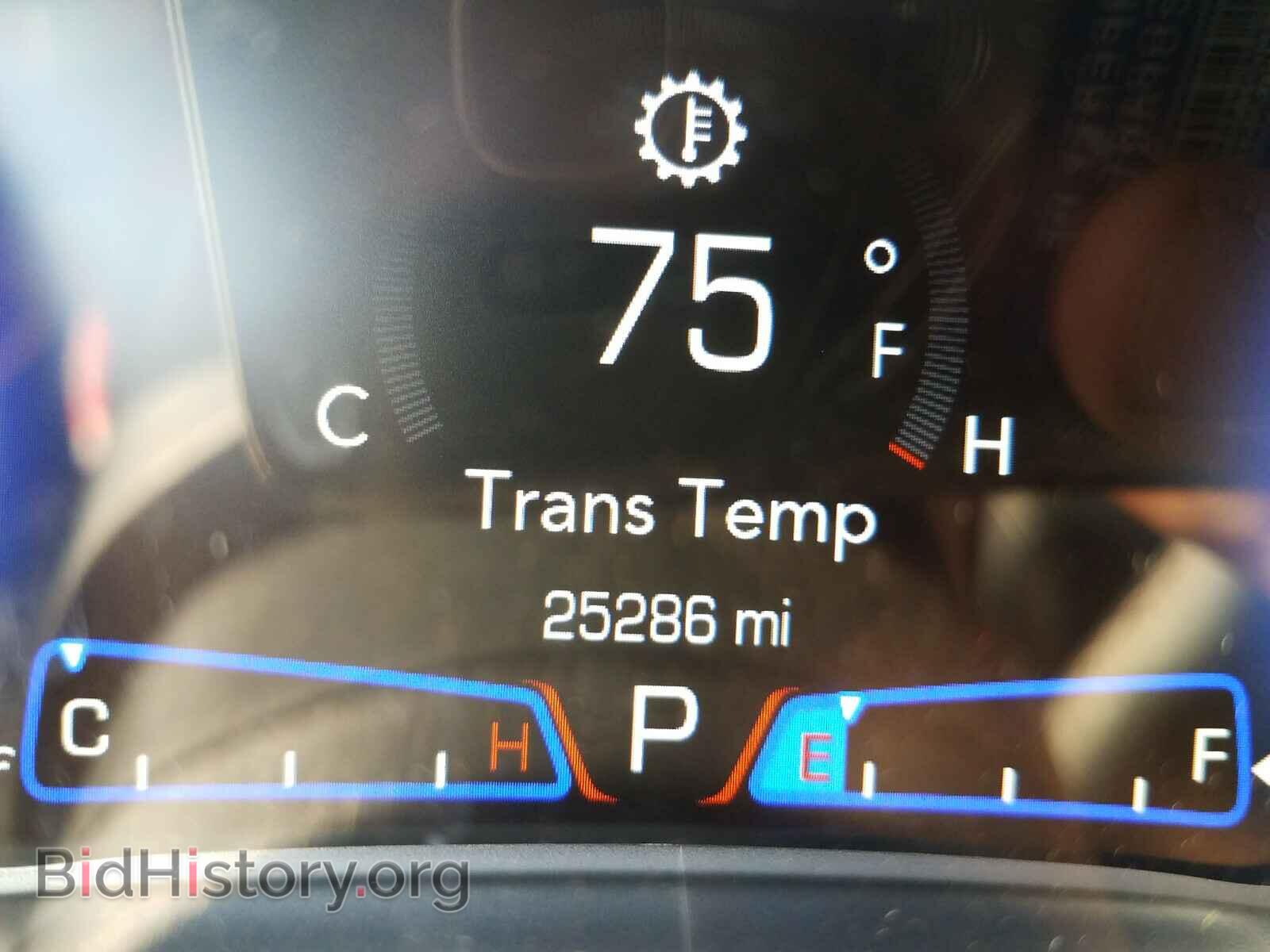 2019 CHRYSLER 300 - VIN: 2C3CCAGG7KH649018 - Фото 8
