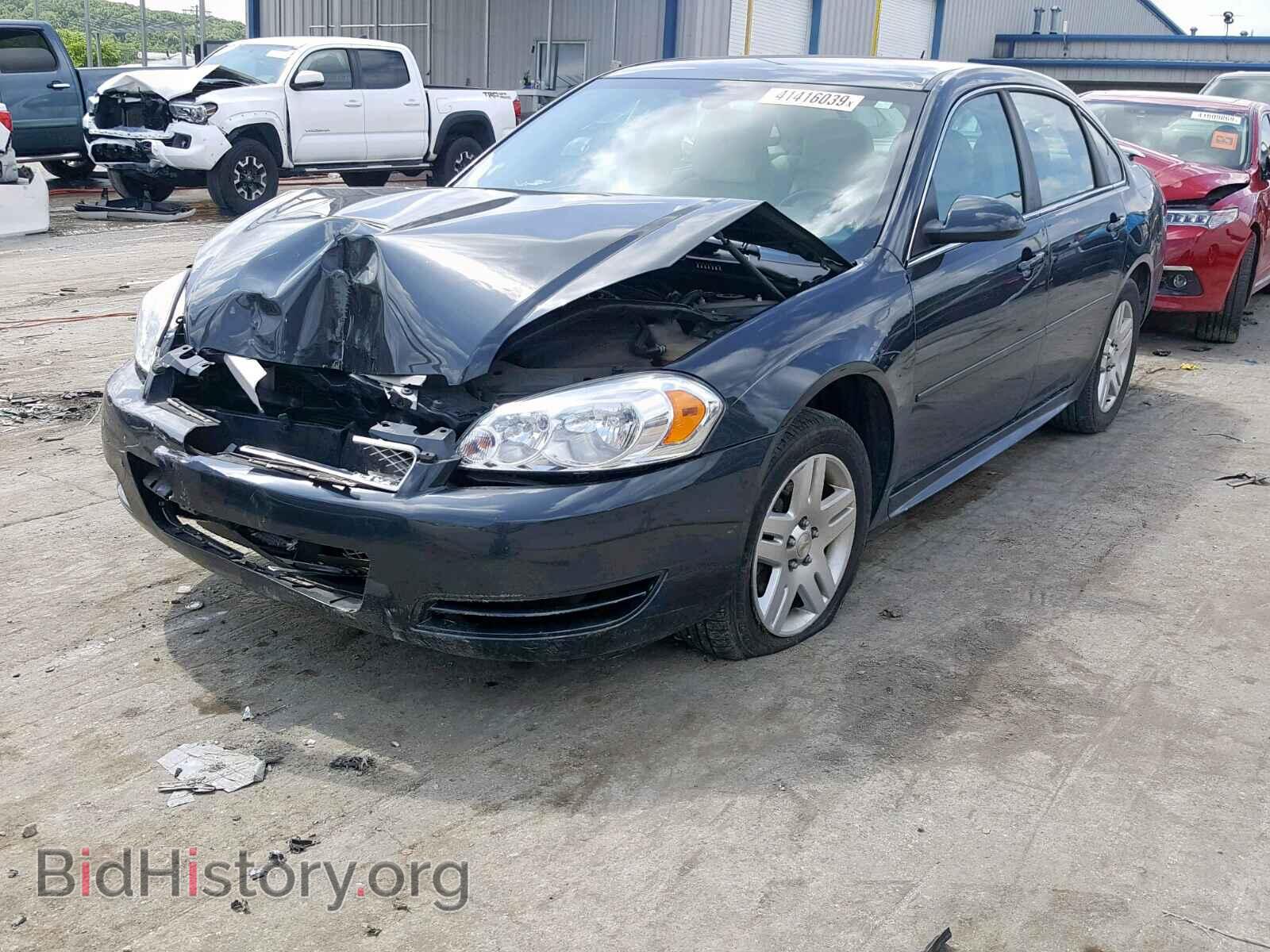 2013 CHEVROLET IMPALA - VIN: 2G1WB5E37D1114679 - Фото 2