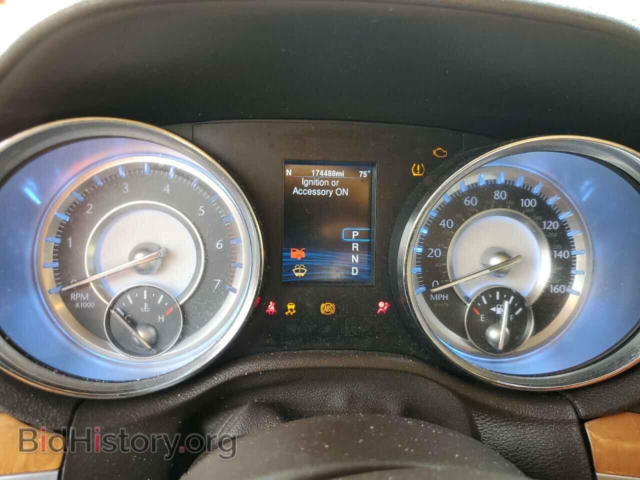 2014 CHRYSLER 300 - VIN: 2C3CCAET3EH228806 - Фото 9