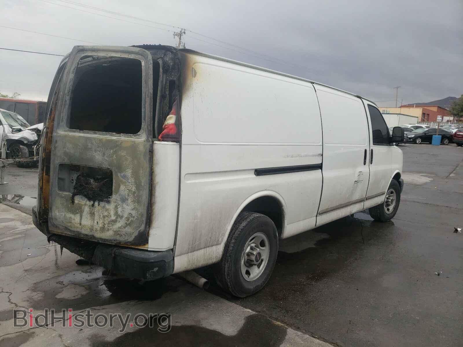 2011 GMC SAVANA - VIN: 1GTW7GCA8B1107426 - Фото 4