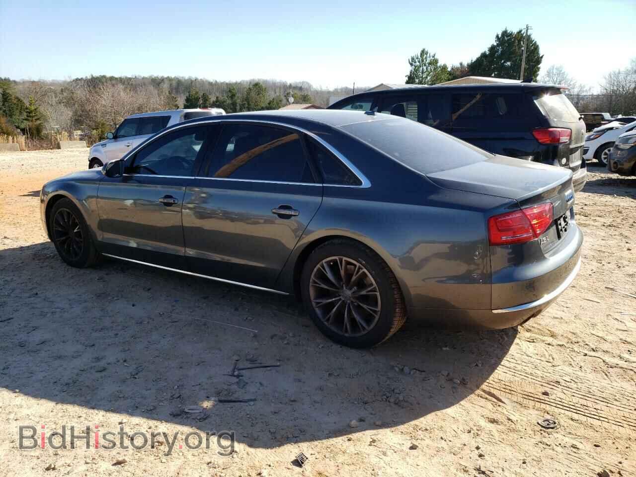 2011 AUDI A8 - VIN: WAURVAFD9BN013776 - Фото 2