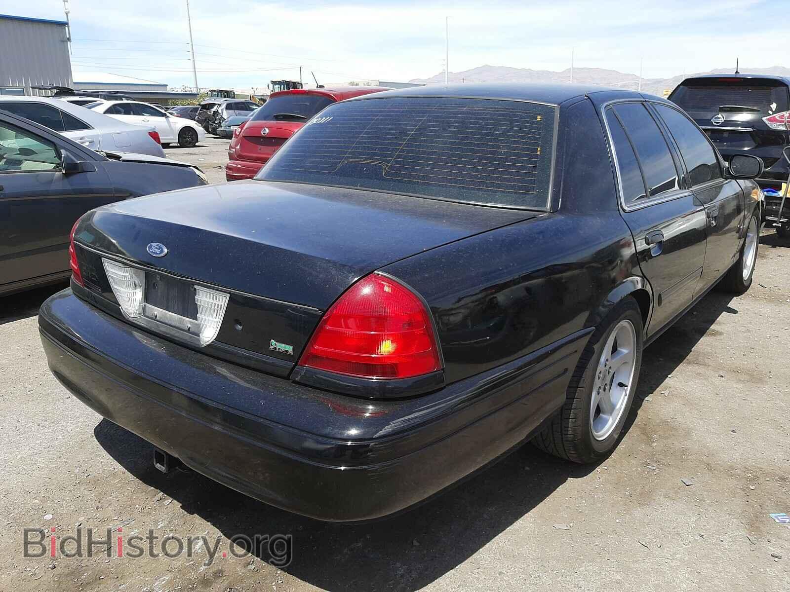 2011 FORD CROWN VIC - VIN: 2FABP7BV2BX103131 - Фото 4