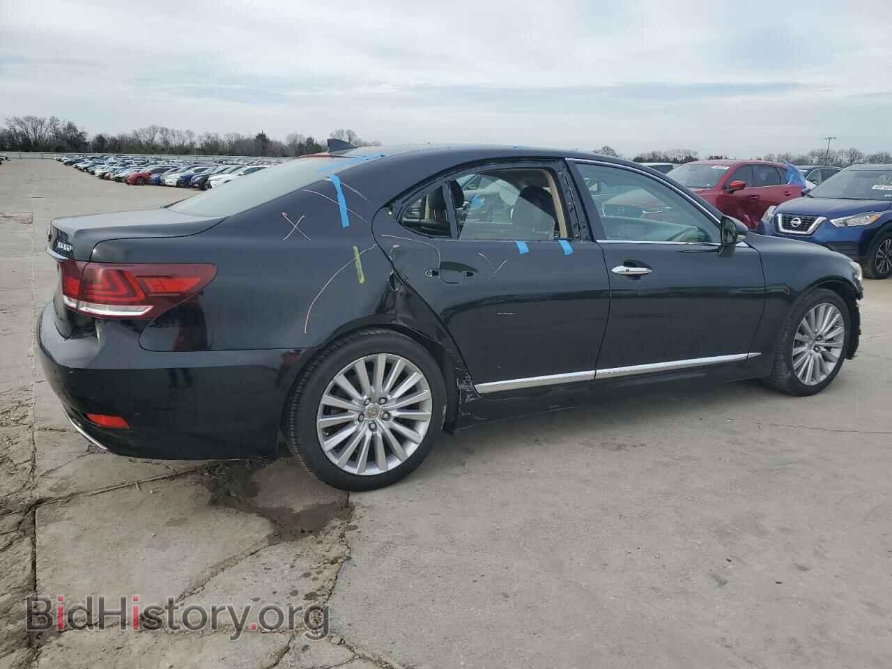 2014 LEXUS LS460 - VIN: JTHBL5EF6E5128200 - Photo 3