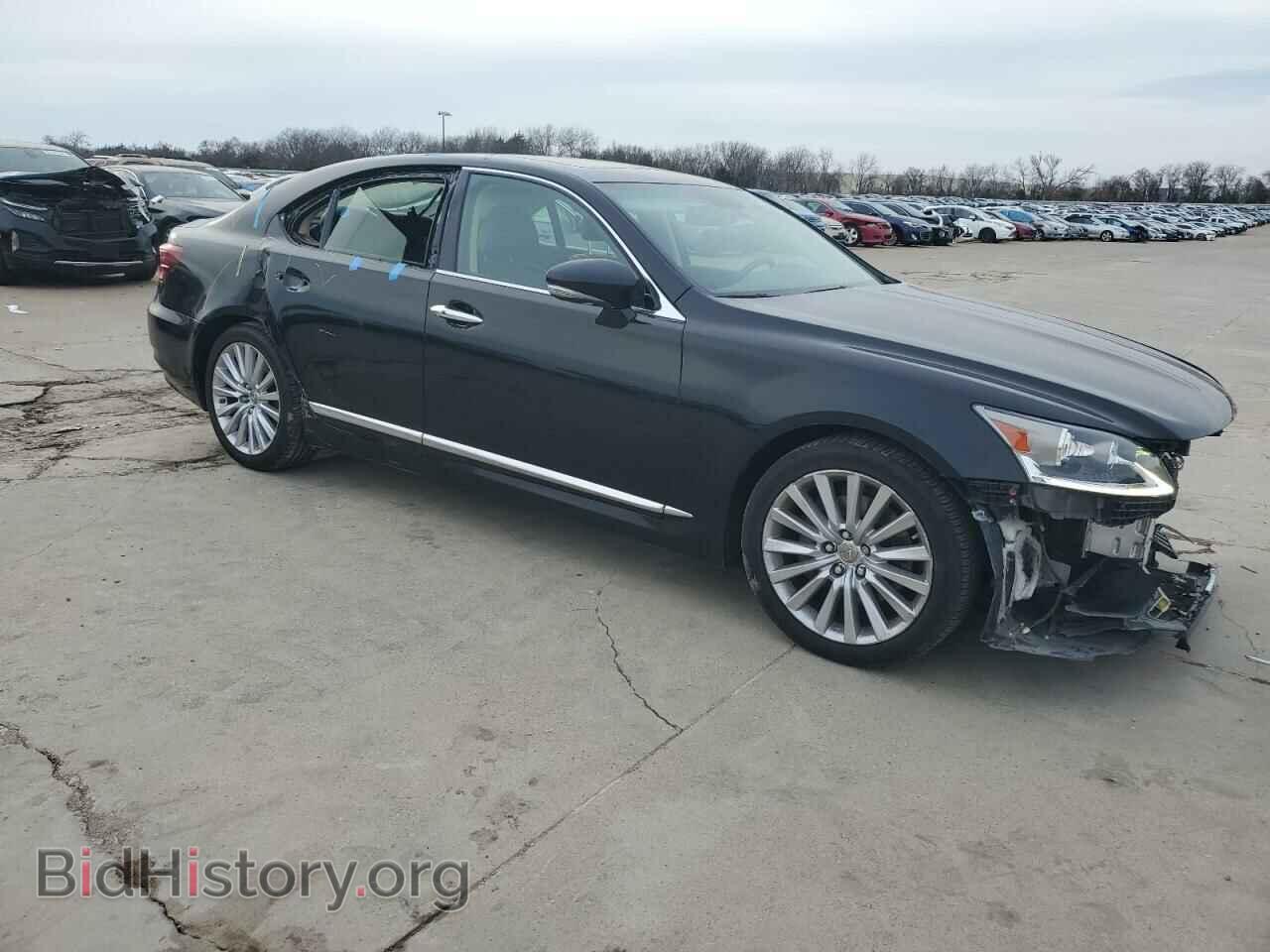 2014 LEXUS LS460 - VIN: JTHBL5EF6E5128200 - Photo 4