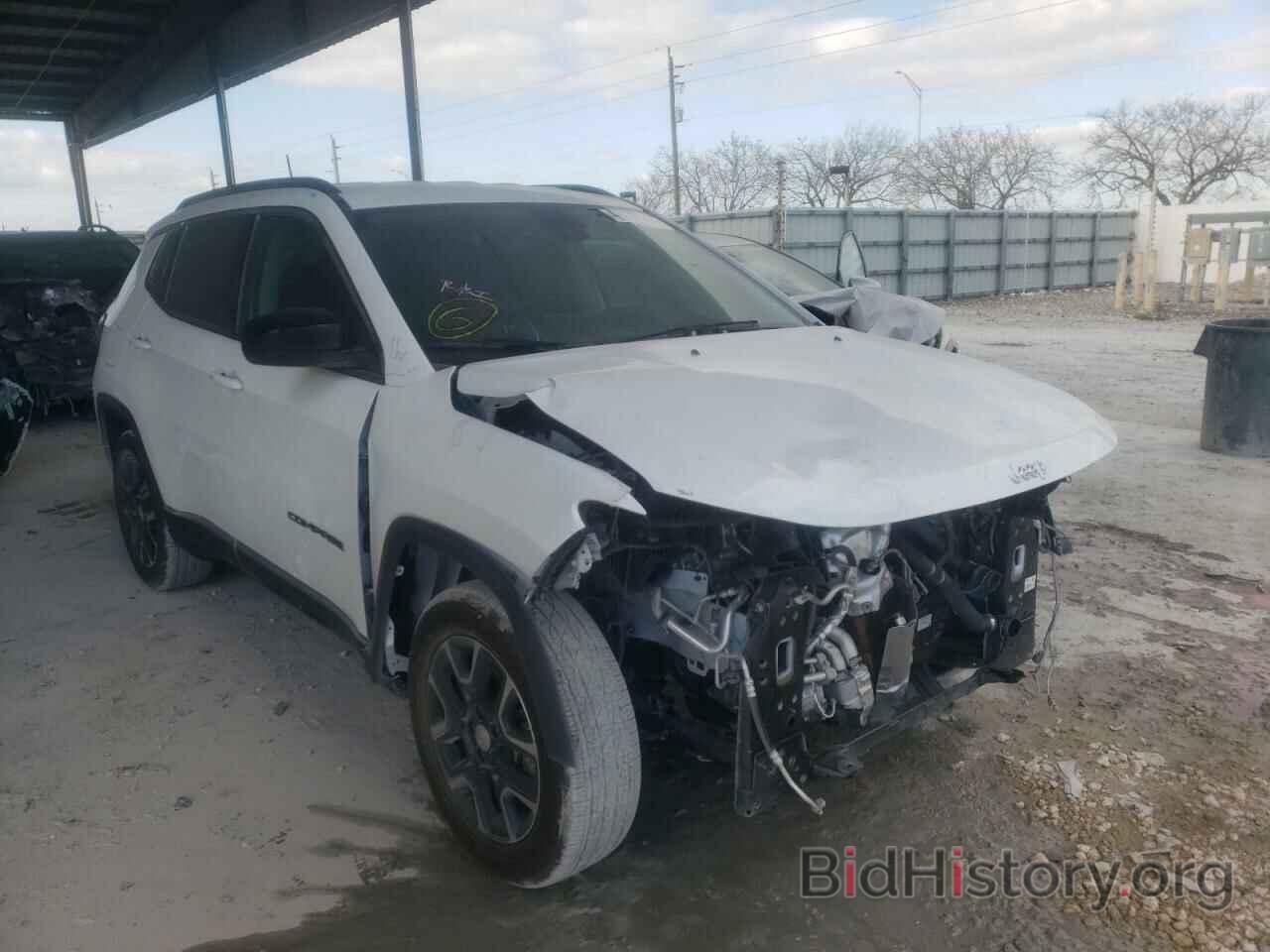 Photo 3C4NJCBB5NT119157 - JEEP COMPASS 2022