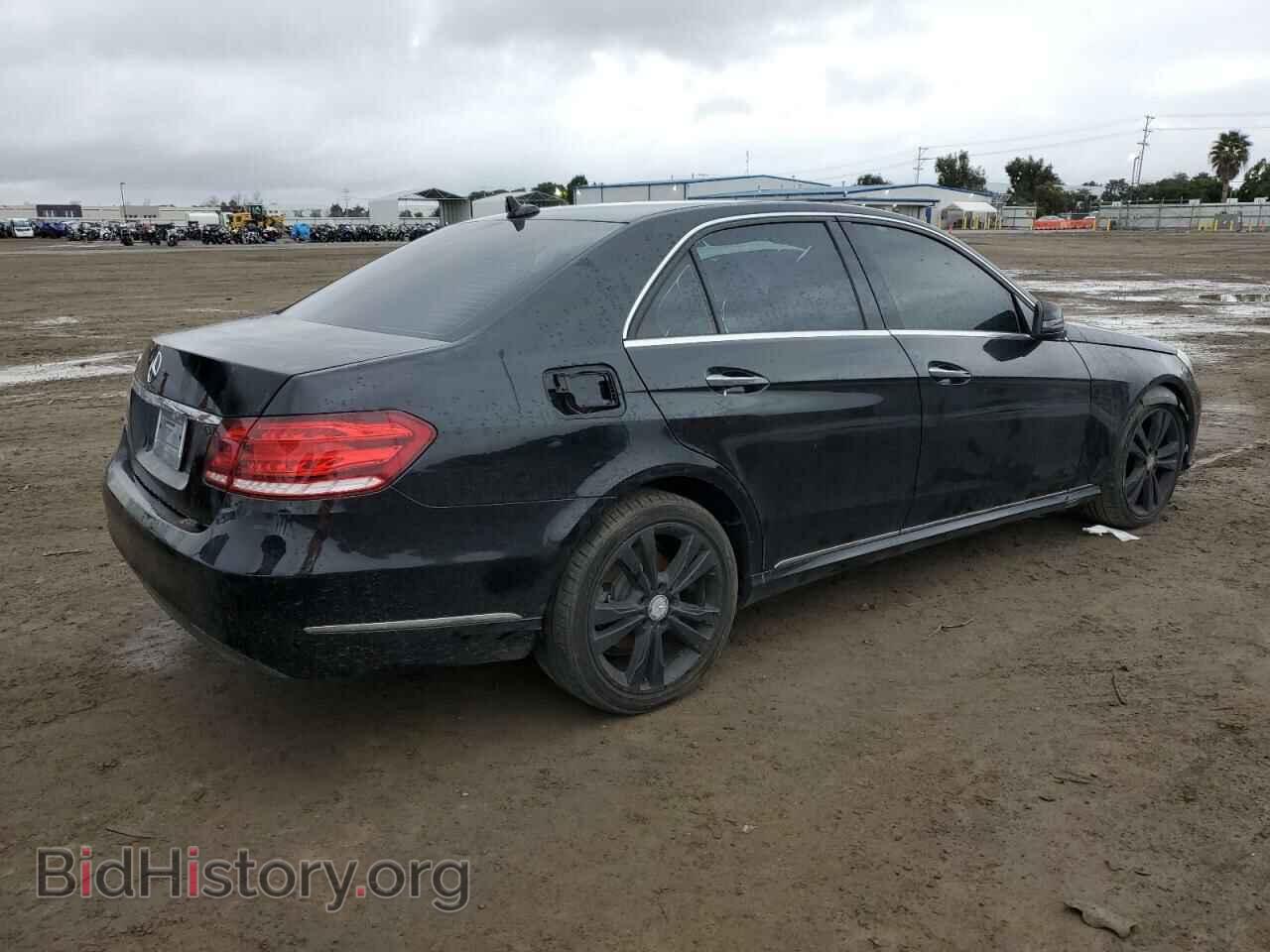 2014 MERCEDES-BENZ E-CLASS - VIN: WDDHF5KBXEA852425 - Фото 3