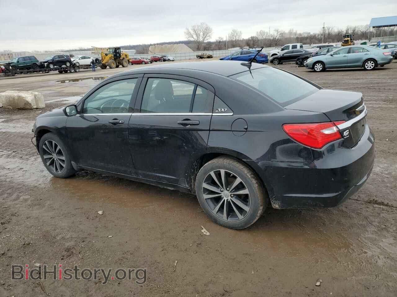 2012 CHRYSLER 200 - VIN: 1C3CCBBG9CN250097 - Фото 2