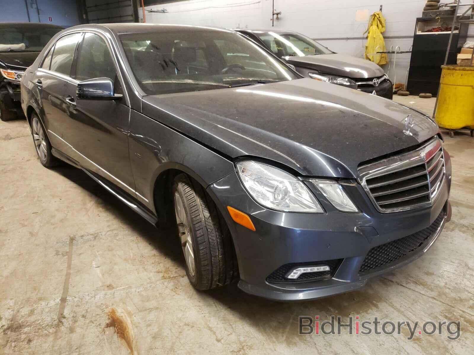 Photo WDDHF2EB7BA495243 - MERCEDES-BENZ E CLASS 2011