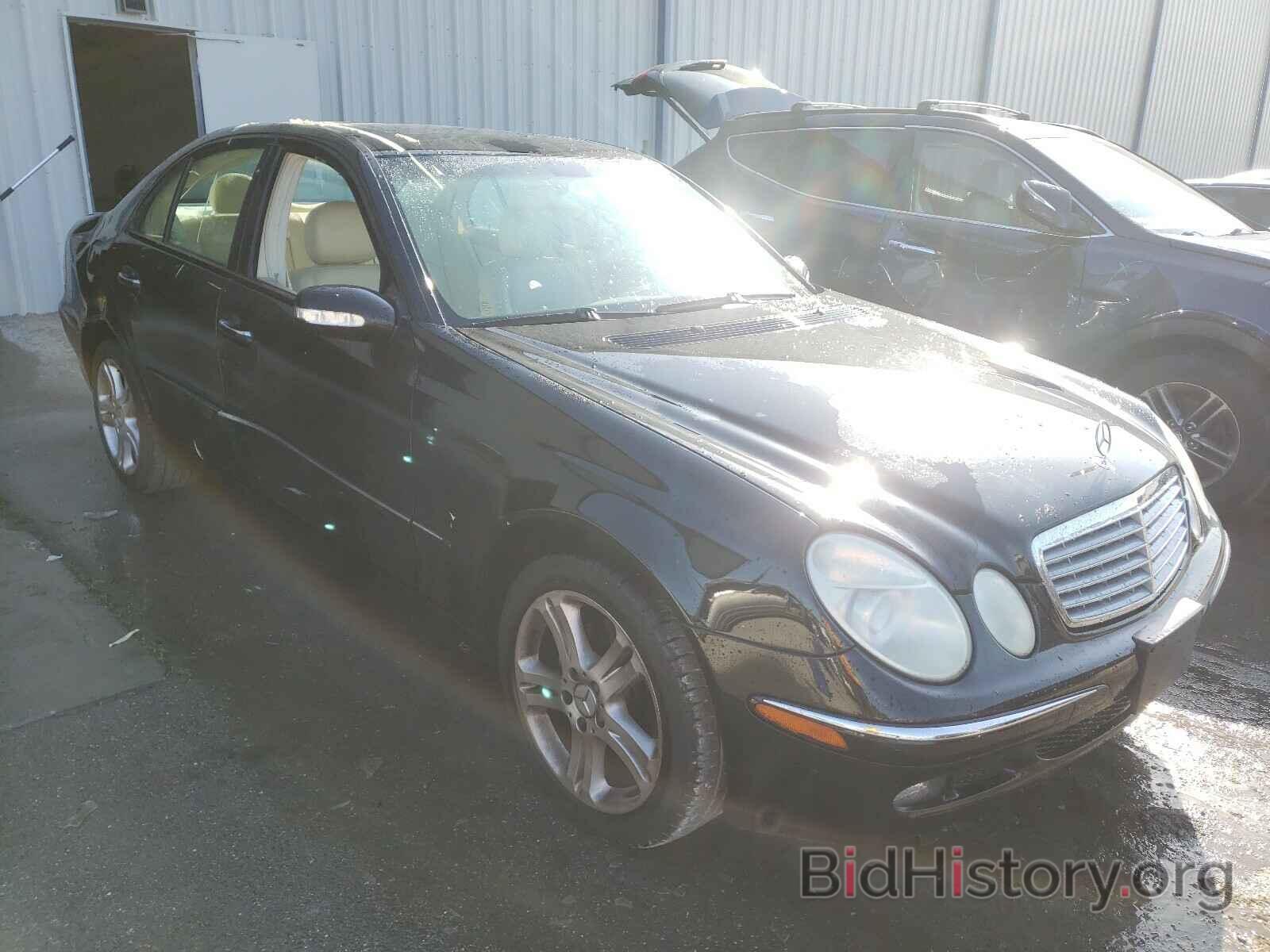 Photo WDBUF56J46A890551 - MERCEDES-BENZ E CLASS 2006