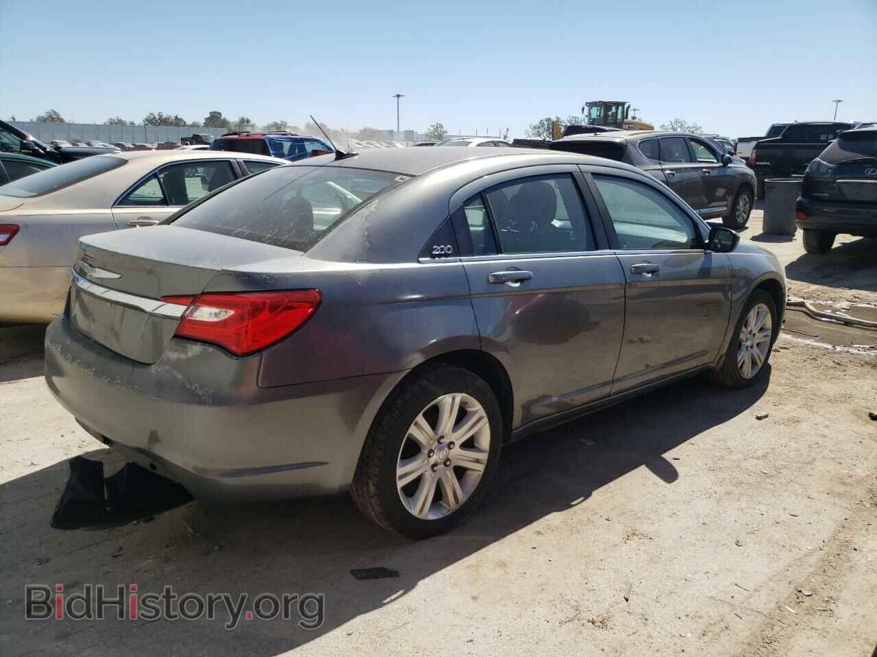 2013 CHRYSLER 200 - VIN: 1C3CCBBB0DN695446 - Фото 3