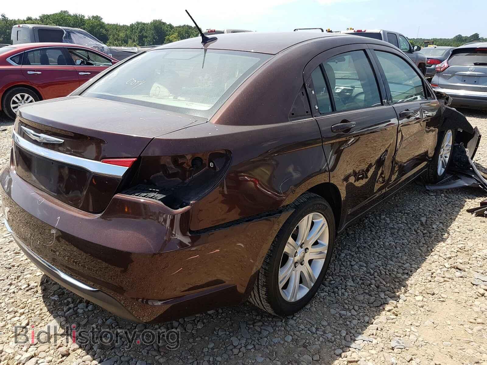 2013 CHRYSLER 200 - VIN: 1C3CCBBB8DN765579 - Фото 4