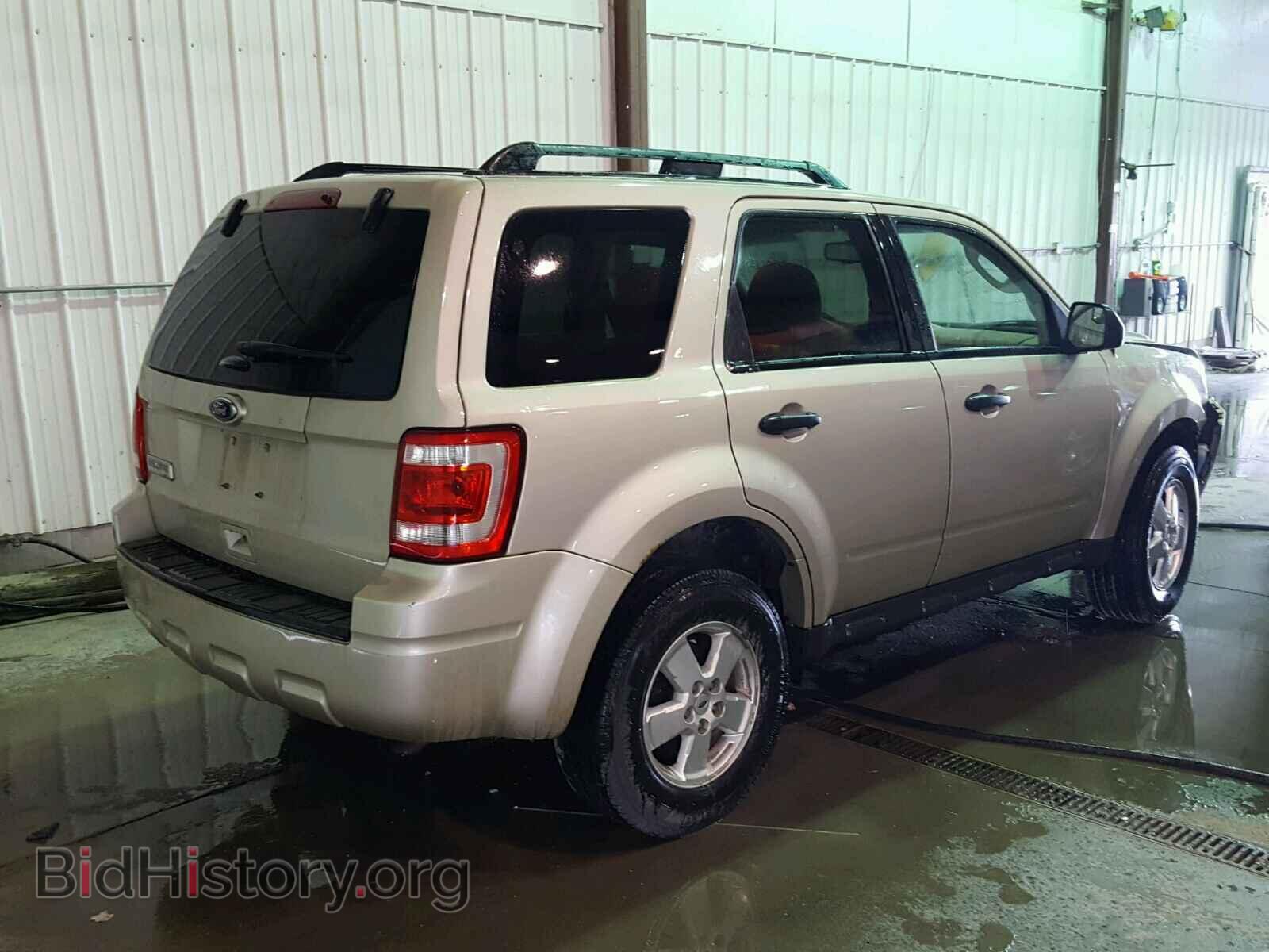 2012 FORD ESCAPE - VIN: 1FMCU0D75CKB82498 - Фото 4