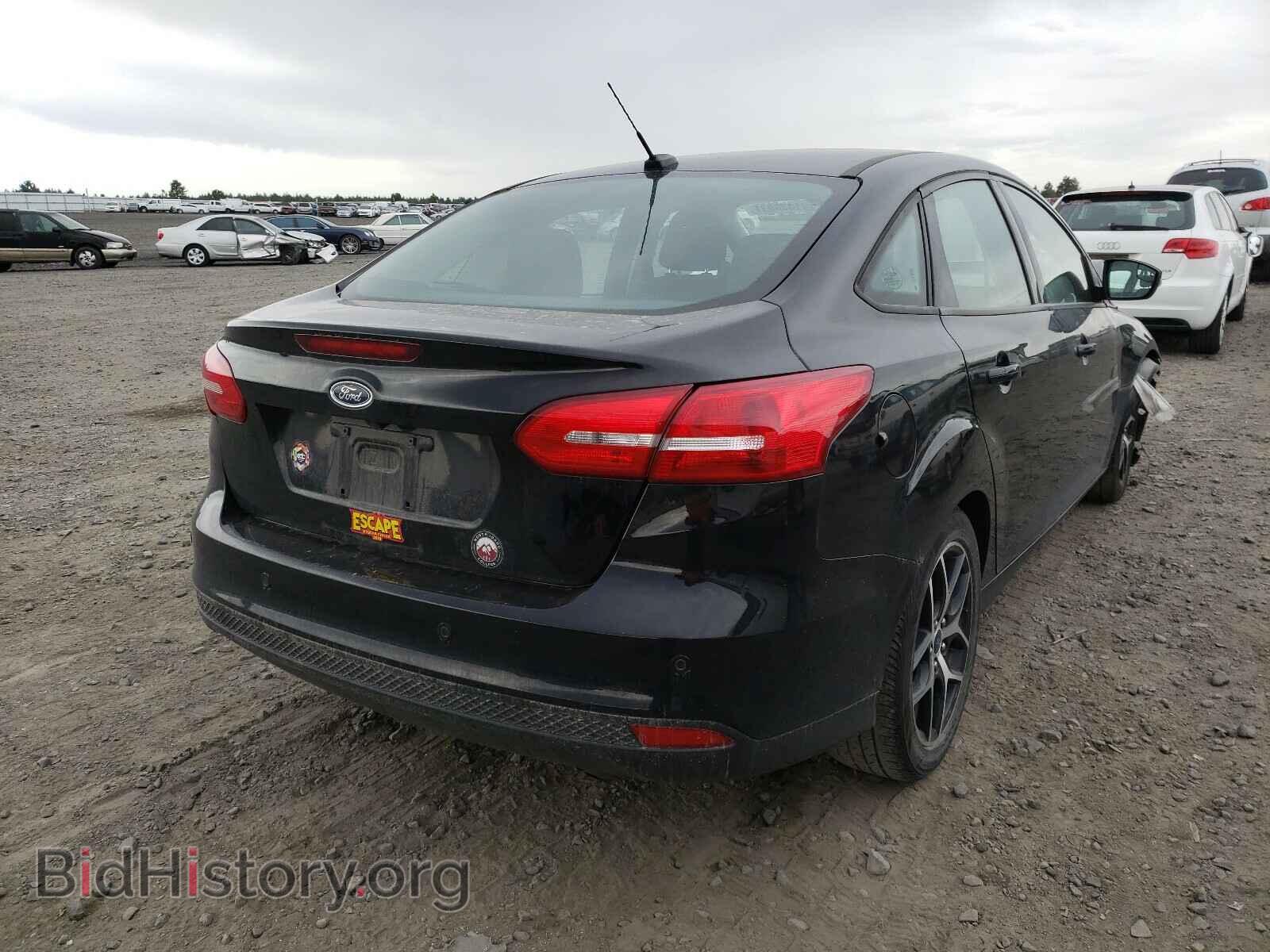 2017 FORD FOCUS - VIN: 1FADP3H26HL245695 - Фото 4