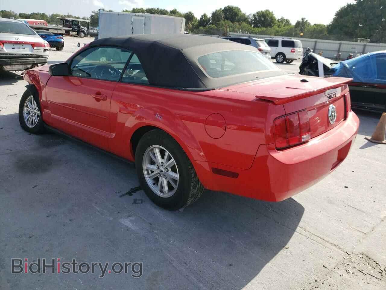 2007 FORD MUSTANG - VIN: 1ZVHT84N675339242 - Фото 3
