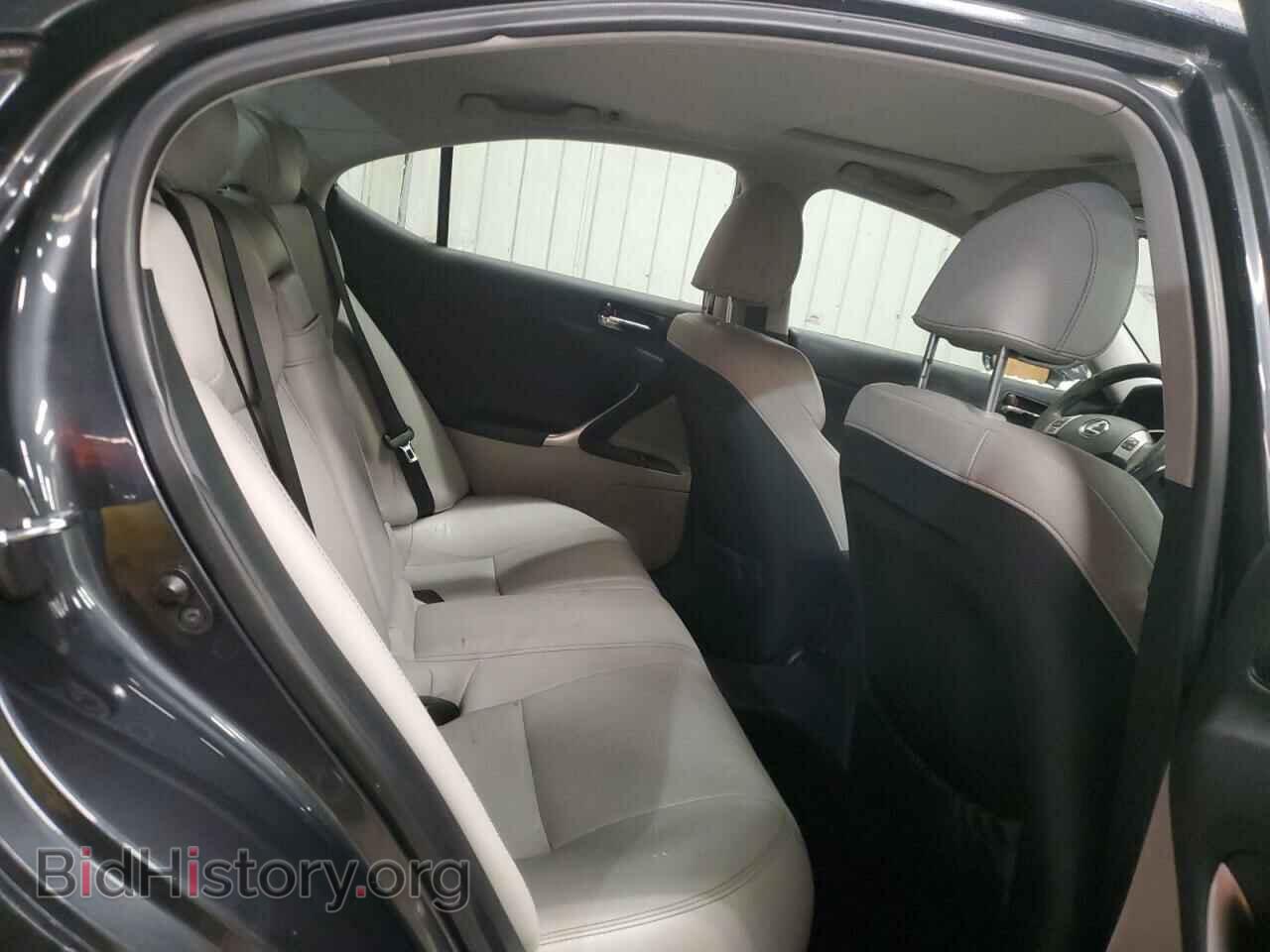 2011 LEXUS IS - VIN: JTHCF5C23B5048912 - Photo 10
