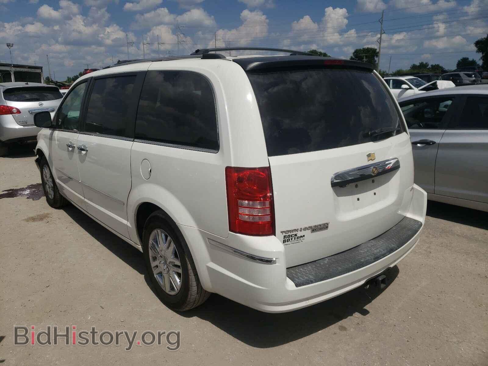 2008 CHRYSLER MINIVAN - VIN: 2A8HR64X88R143176 - Фото 3