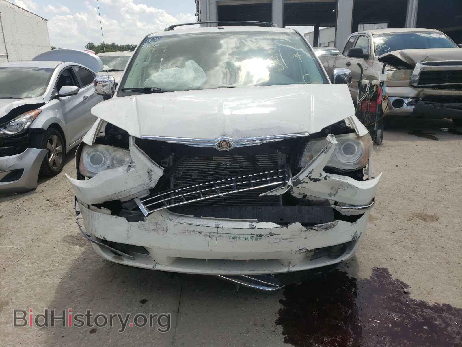 2008 CHRYSLER MINIVAN - VIN: 2A8HR64X88R143176 - Фото 9
