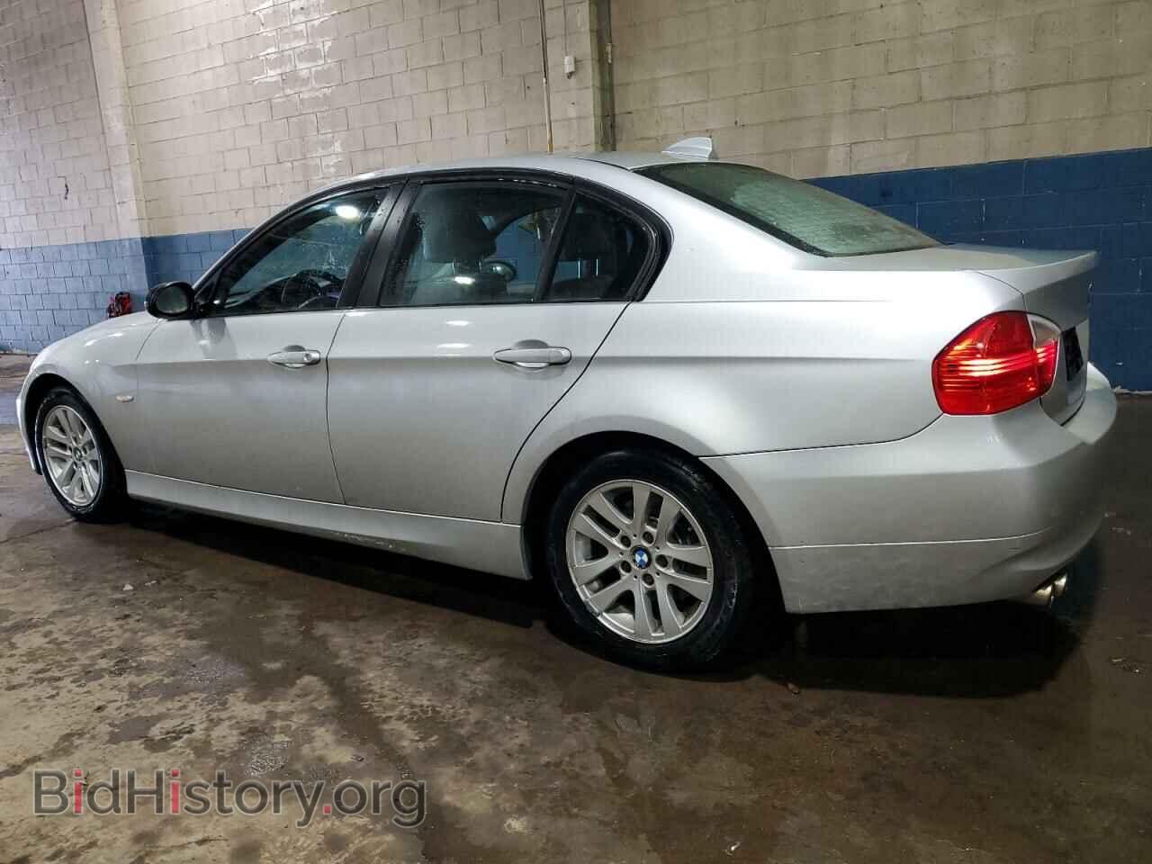 2007 BMW 3 SERIES - VIN: WBAVC93577K032514 - Фото 2